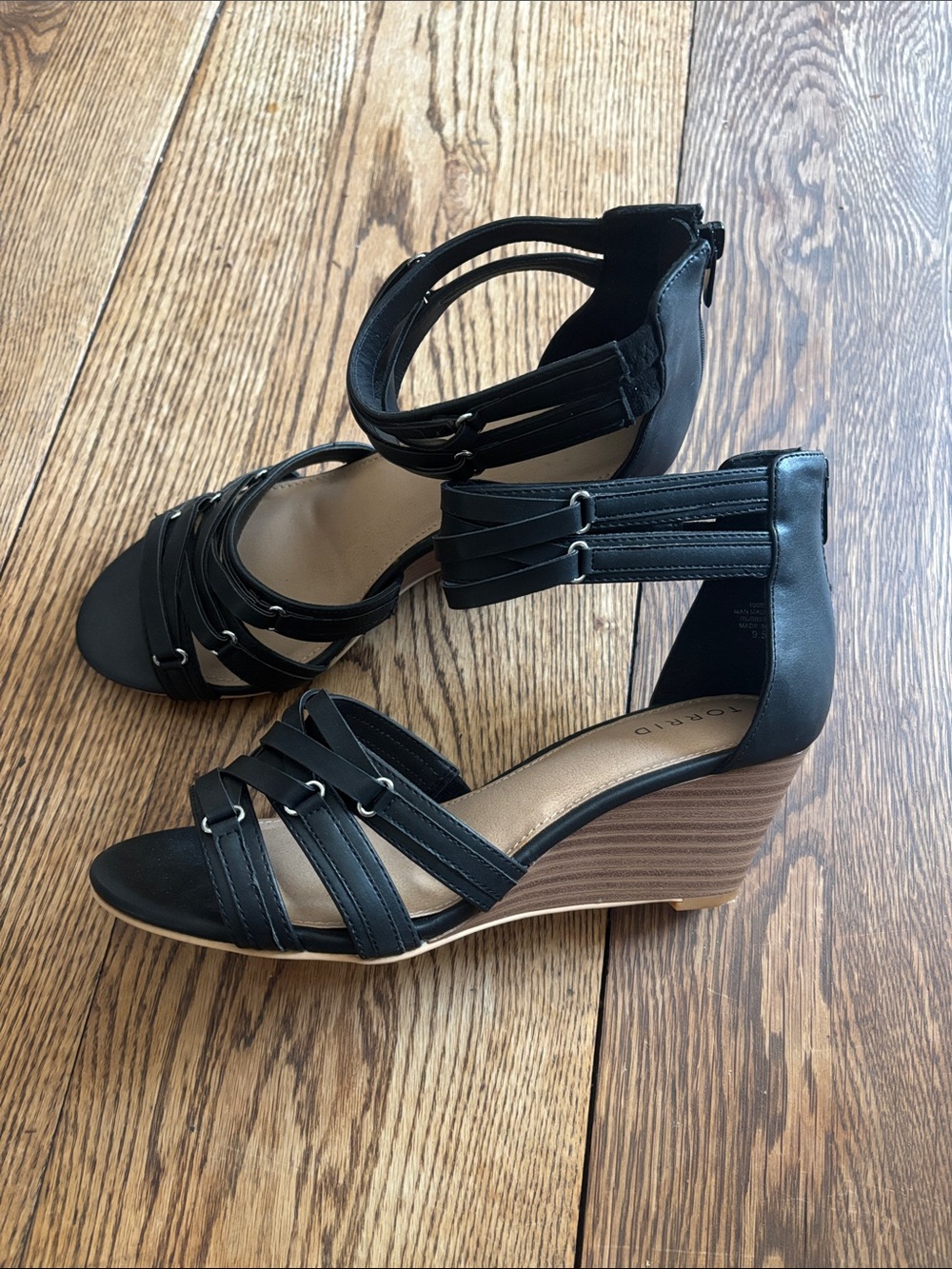Torrid New Women's Black Strappy Wedge Sandals - 9.5 Wide